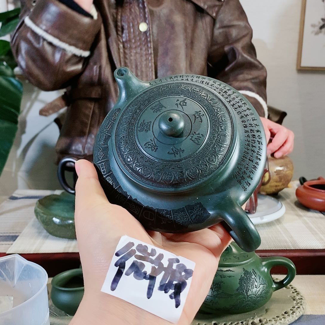 紫砂茶壶宜兴紫砂壶的人是