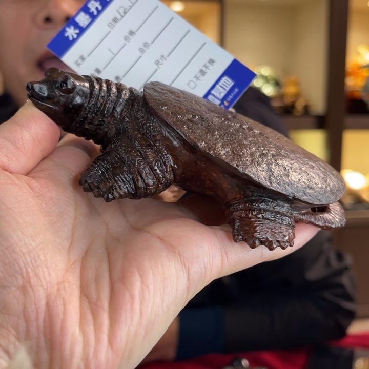 岫岩河磨玉（透闪石质玉）未镶嵌把件