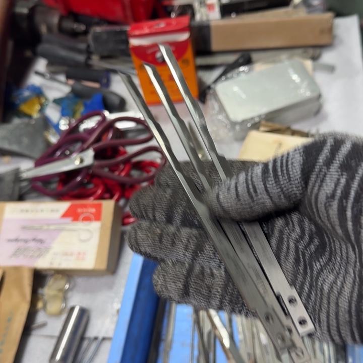 三个高速钢刻刀发货