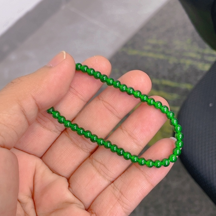 颈饰未镶嵌翡翠A货卡4