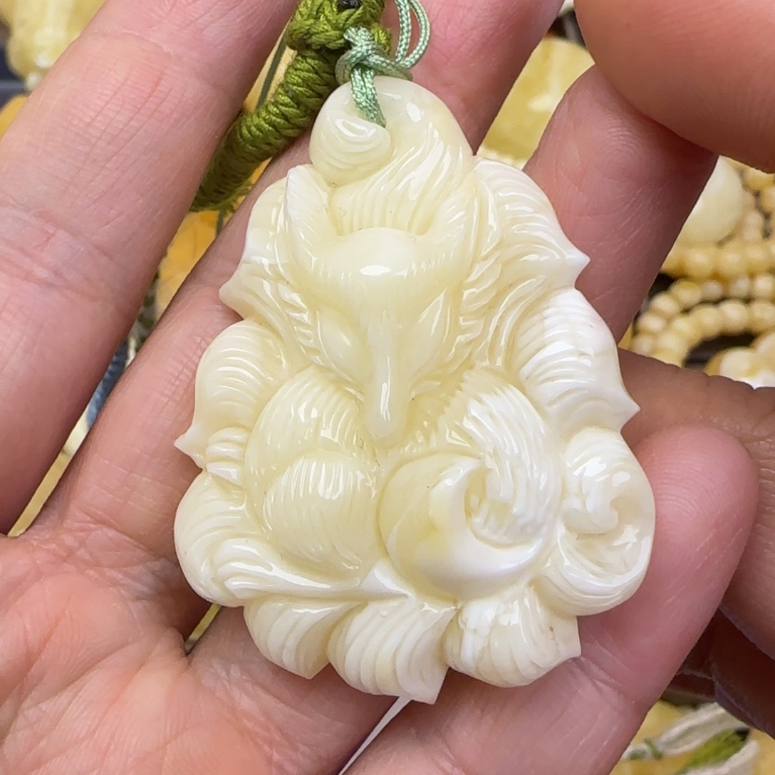 蜜蜡颈饰未镶嵌天然蜜蜡