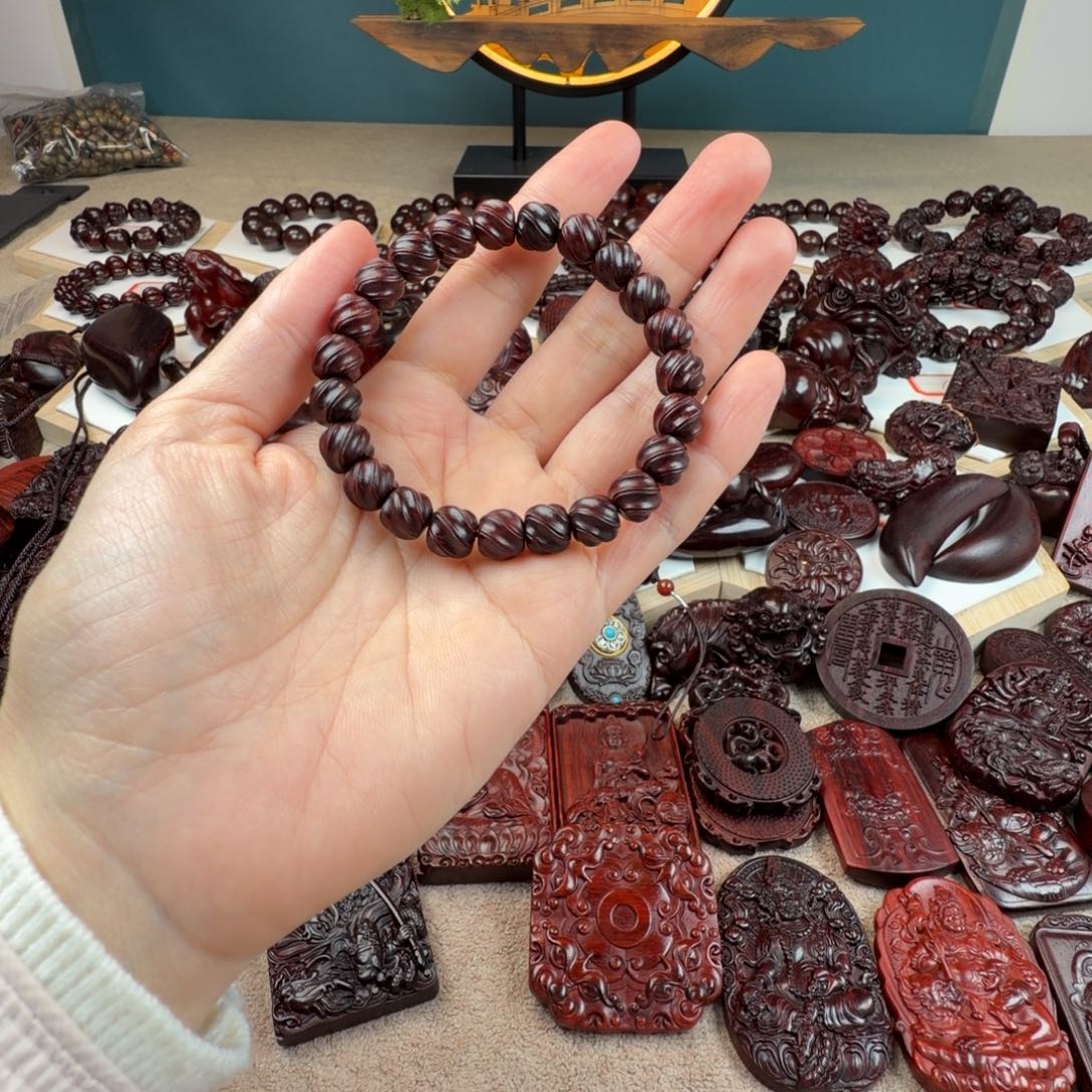 往***~小叶紫檀手串/手链扭扭珠