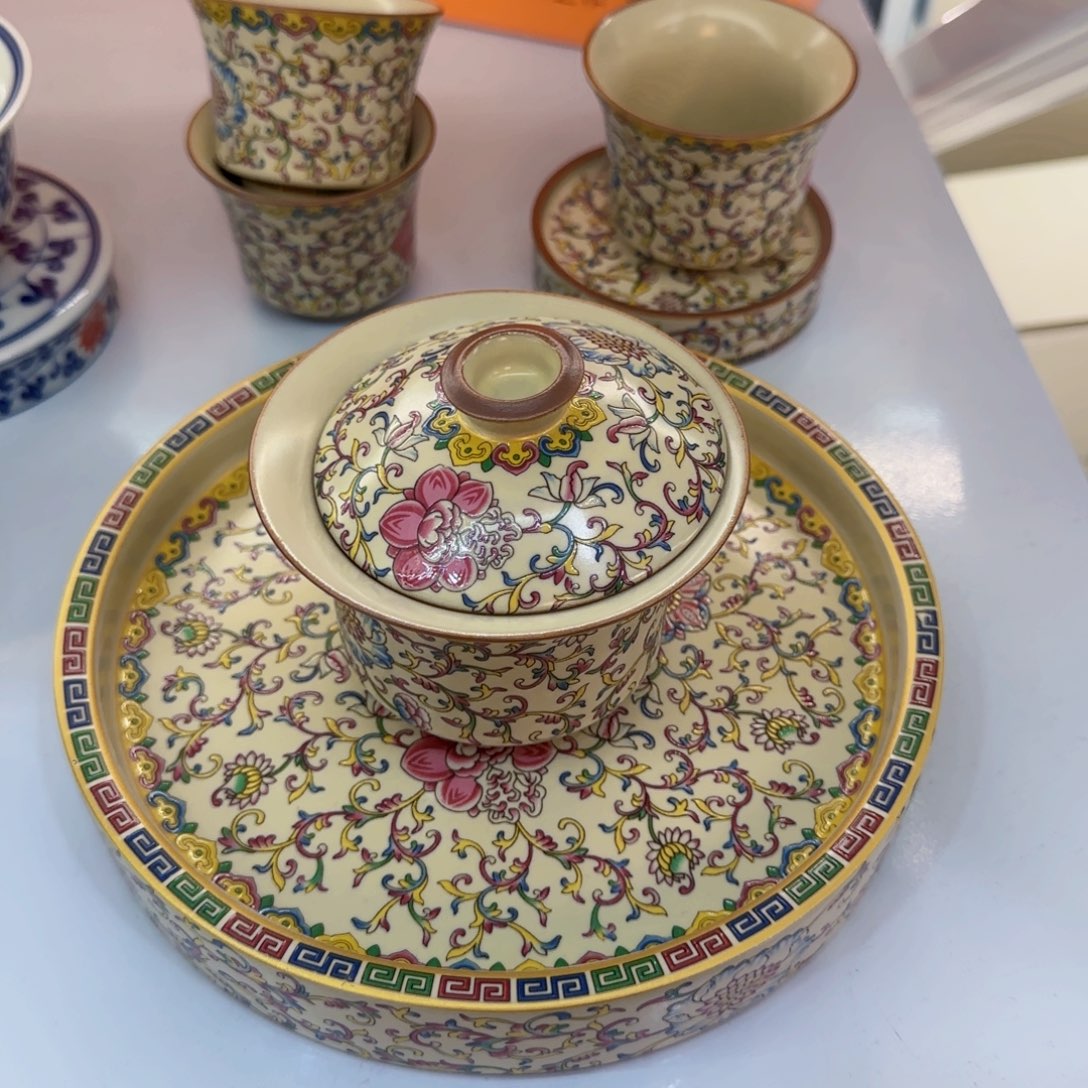 这些盖碗真好看！！！