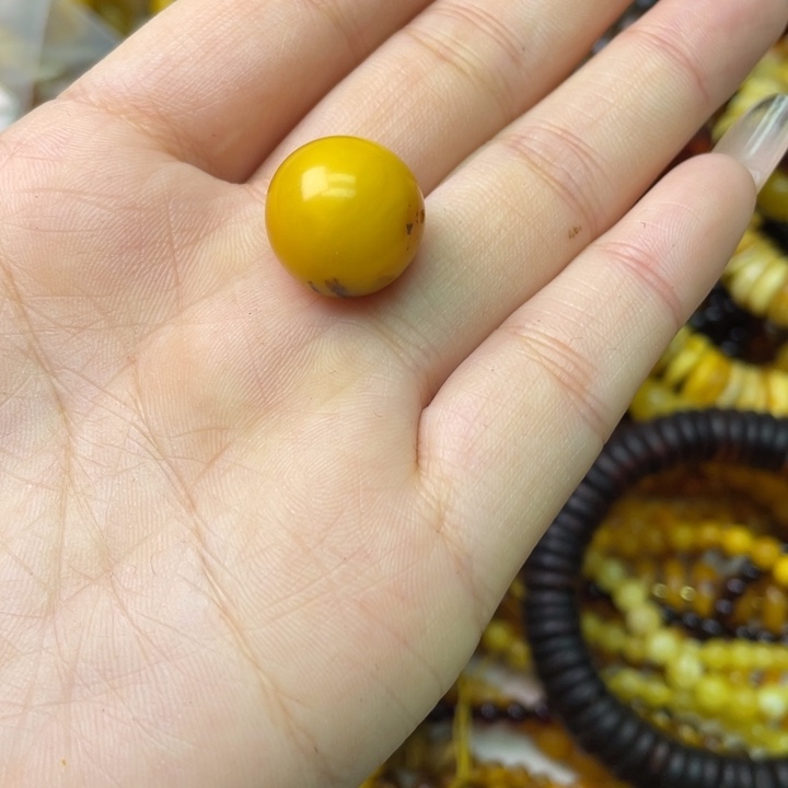 甜***的意臻珠宝天然手串