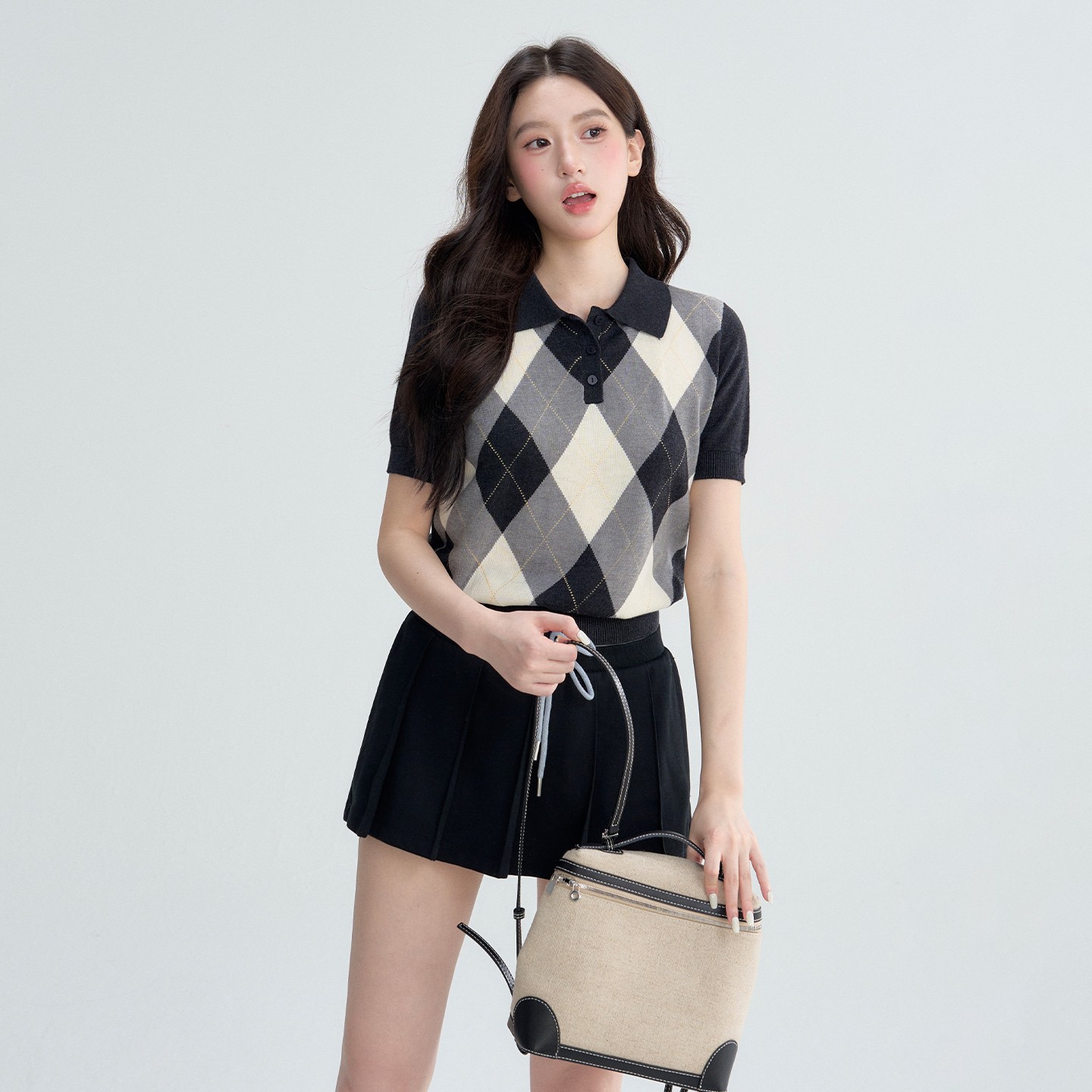 OIOI ESSE | 经典菱格纹POLO领针织衫女秋季流行显瘦修身短袖T恤