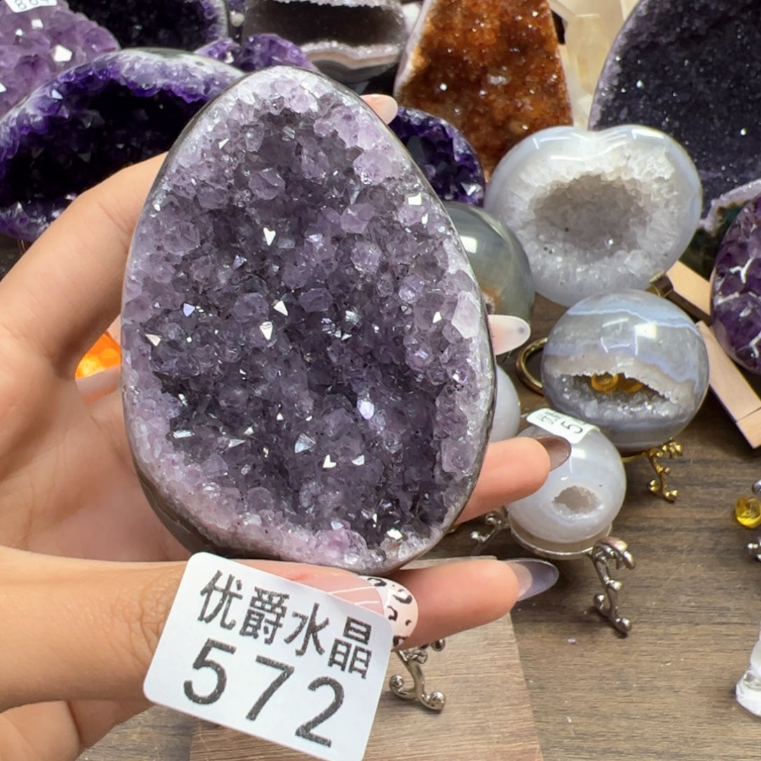 未镶嵌大型摆件（非配饰）紫晶572