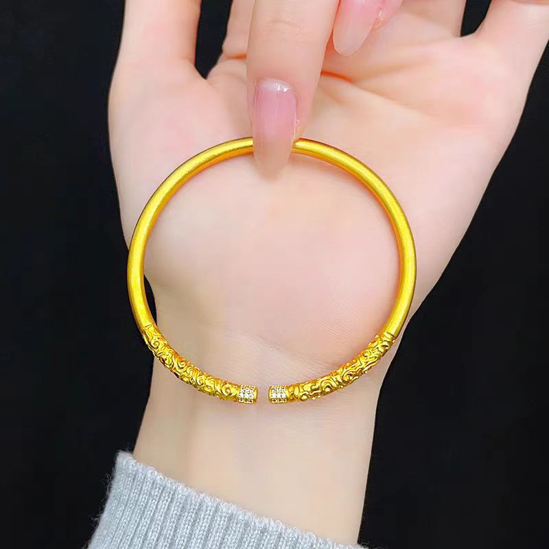  金箍棒手镯 轻奢复古百搭经典古法新中式镯子金色时尚