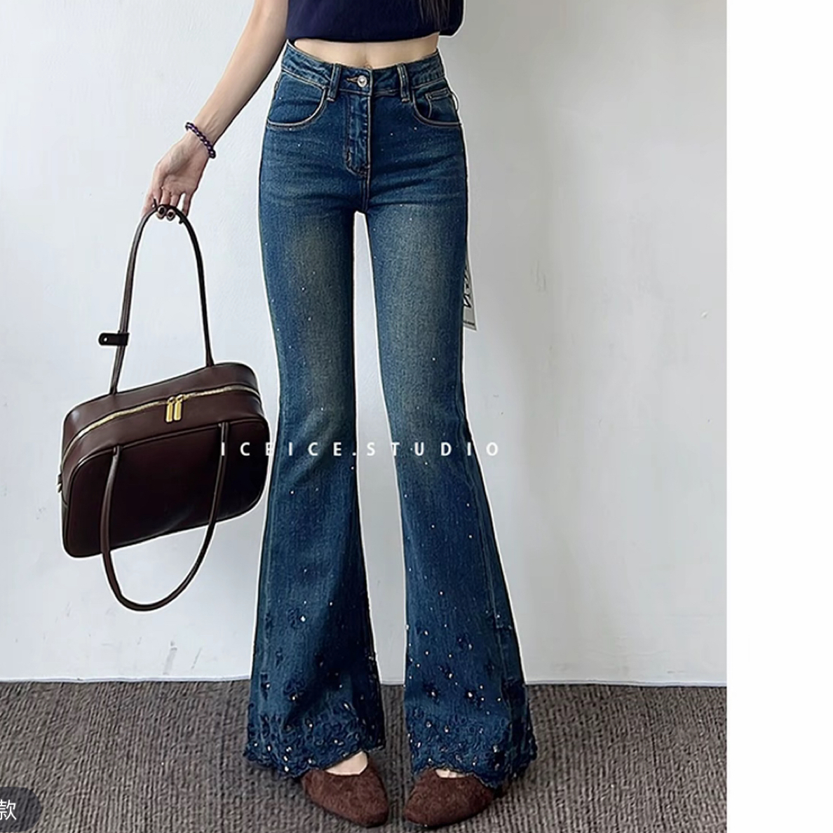 25款绣花烫钻喇叭裤秋高弹高腰牛仔裤修身显瘦长气质