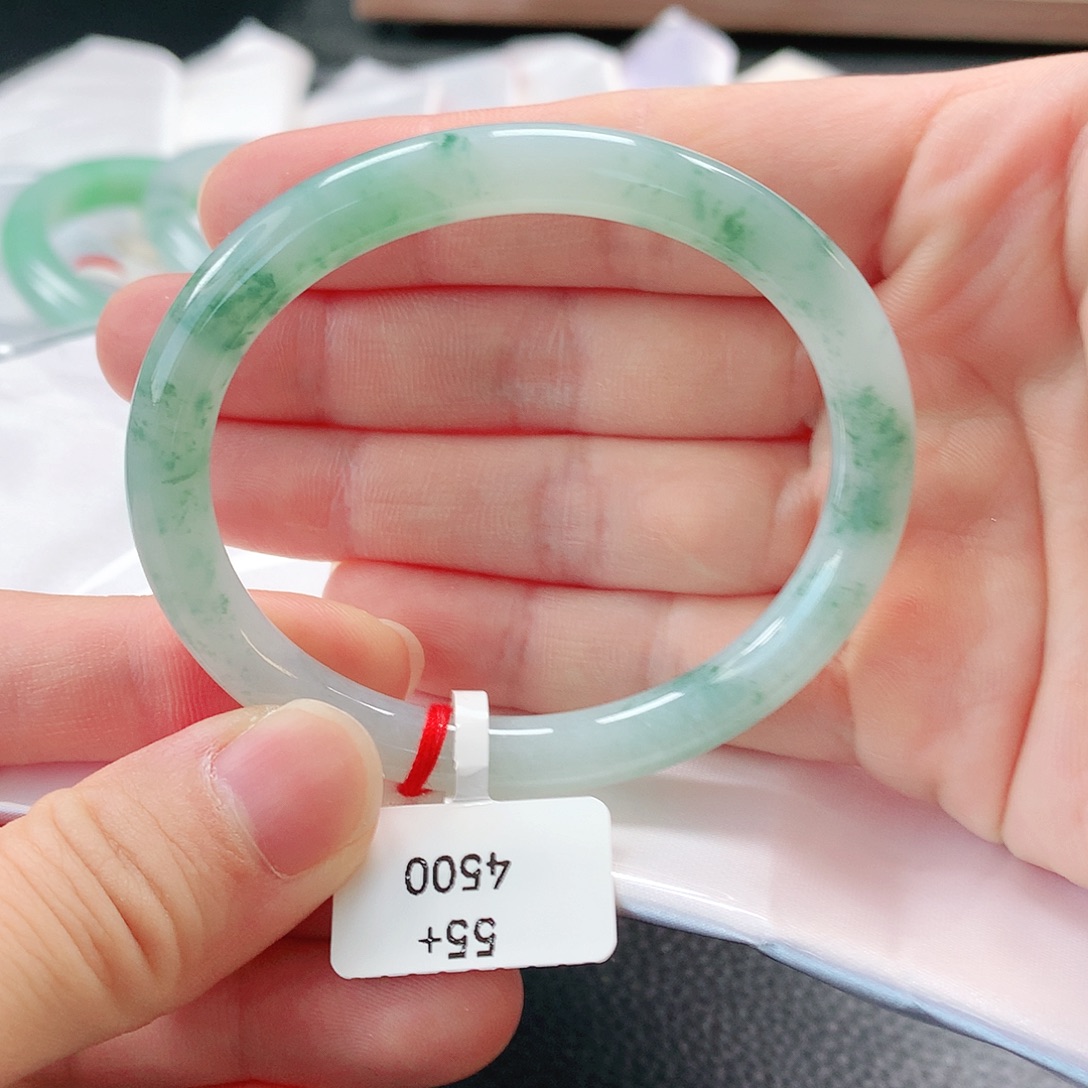 翡翠未镶嵌手镯缅甸A货翡翠手镯贵妃