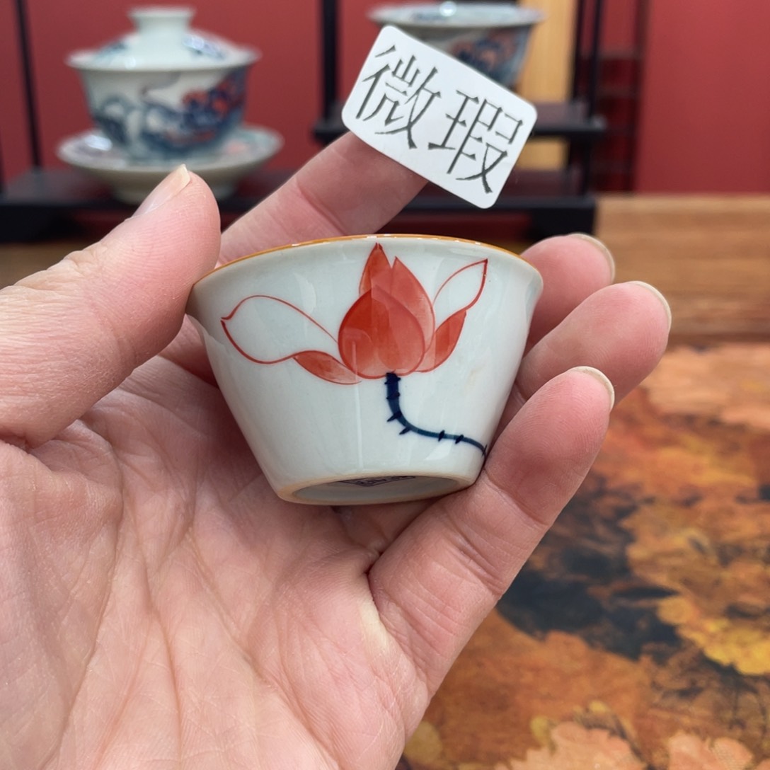 釉下手绘茶具微瑕