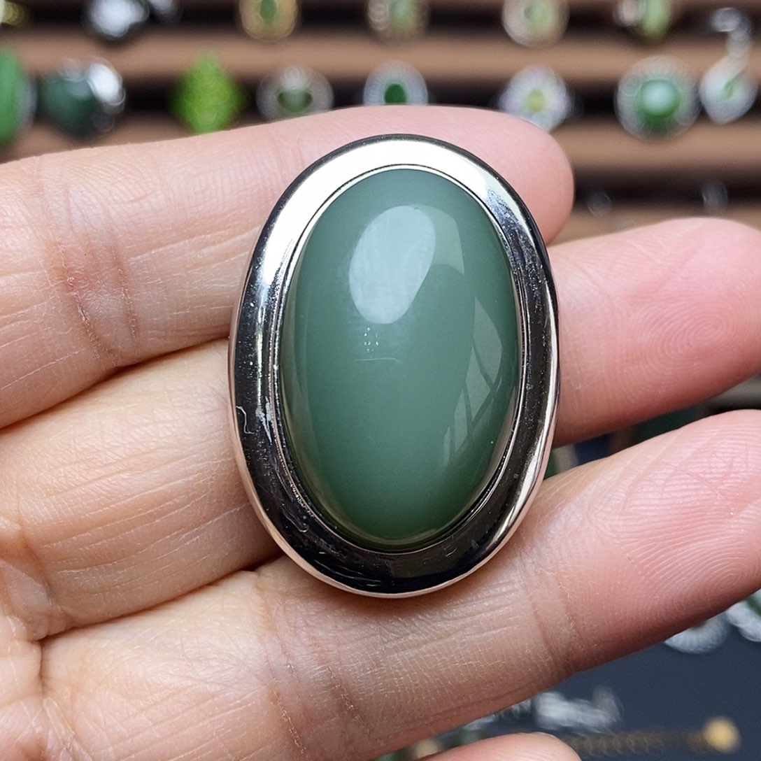 吊坠(不含链)银S925镶嵌和田玉（碧玉）