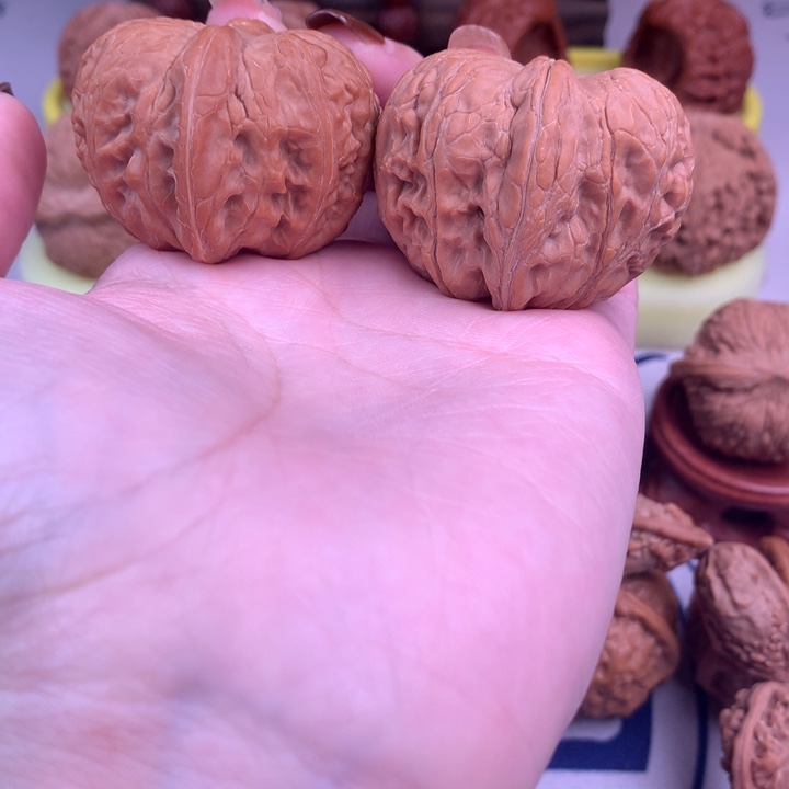 快***来文玩核桃吊坠元宝44尺