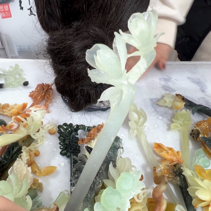 定制蛇纹石玉毛货发饰