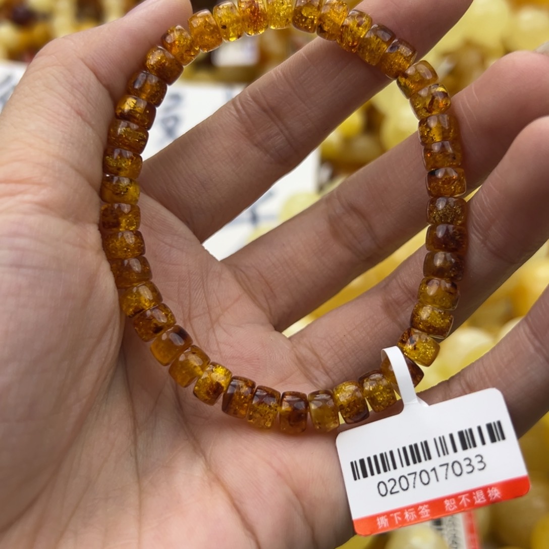 琥珀珠宝奇石未镶嵌