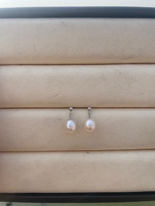 天然无核珍珠升级小风吹耳环 美人泪8-9mm