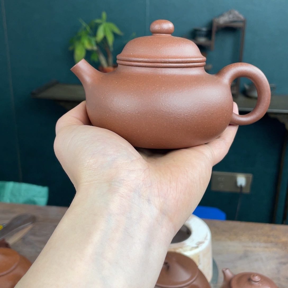 找***证底槽青茶杯宜兴紫砂工艺