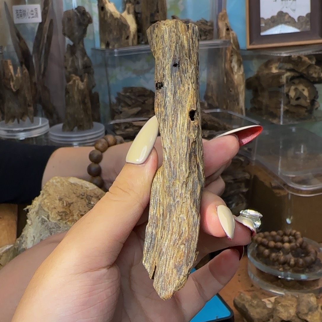 沉香沉香碎屑14克白棋70