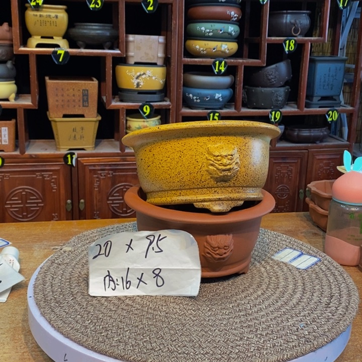 紫砂花盆紫砂花盆