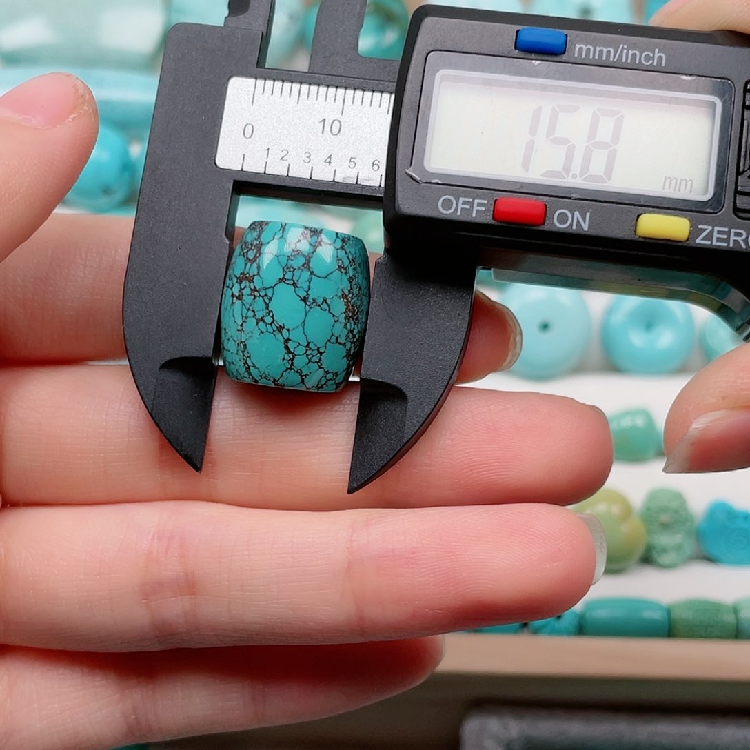 绿松石原矿未镶嵌