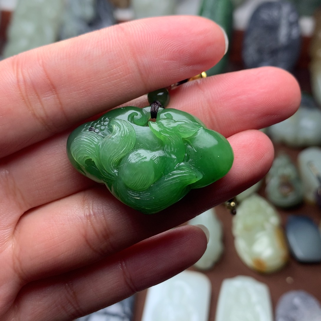 和田玉挂件未镶嵌安*