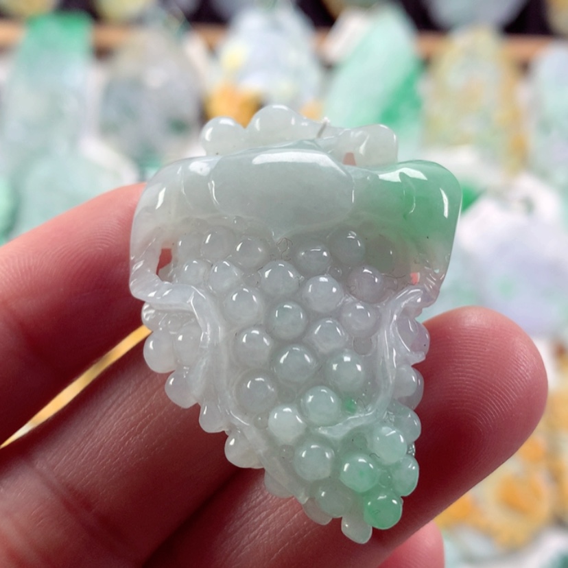【闪购商品】翡翠吊坠(不含链)未镶嵌