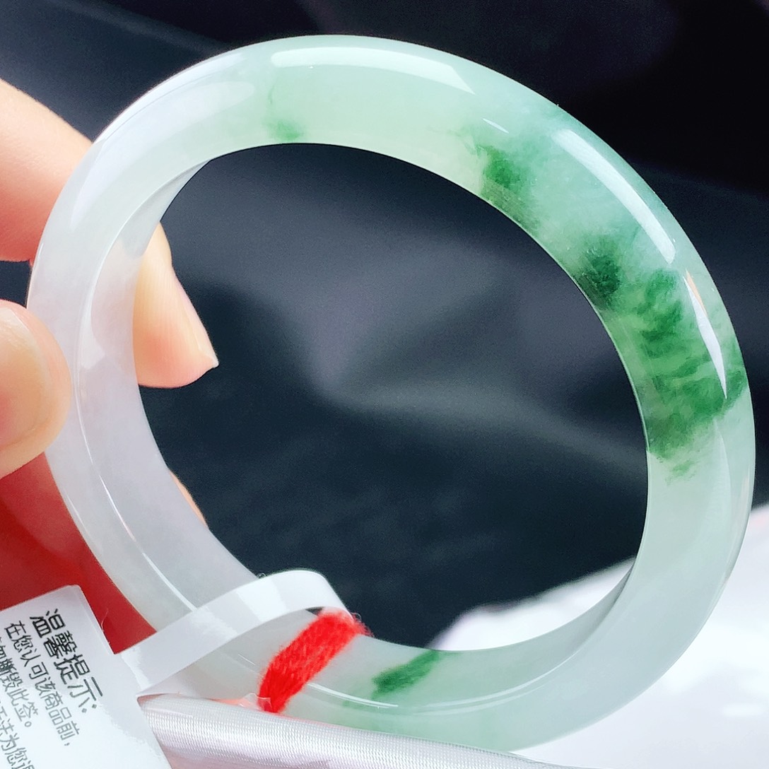 未镶嵌手镯翡翠57圈