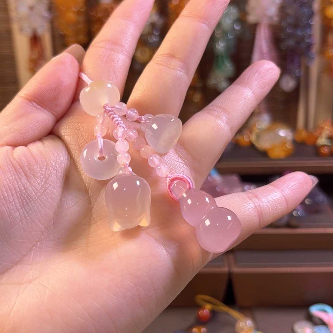 玛瑙/玉髓车挂未镶嵌手机链葫芦粉色