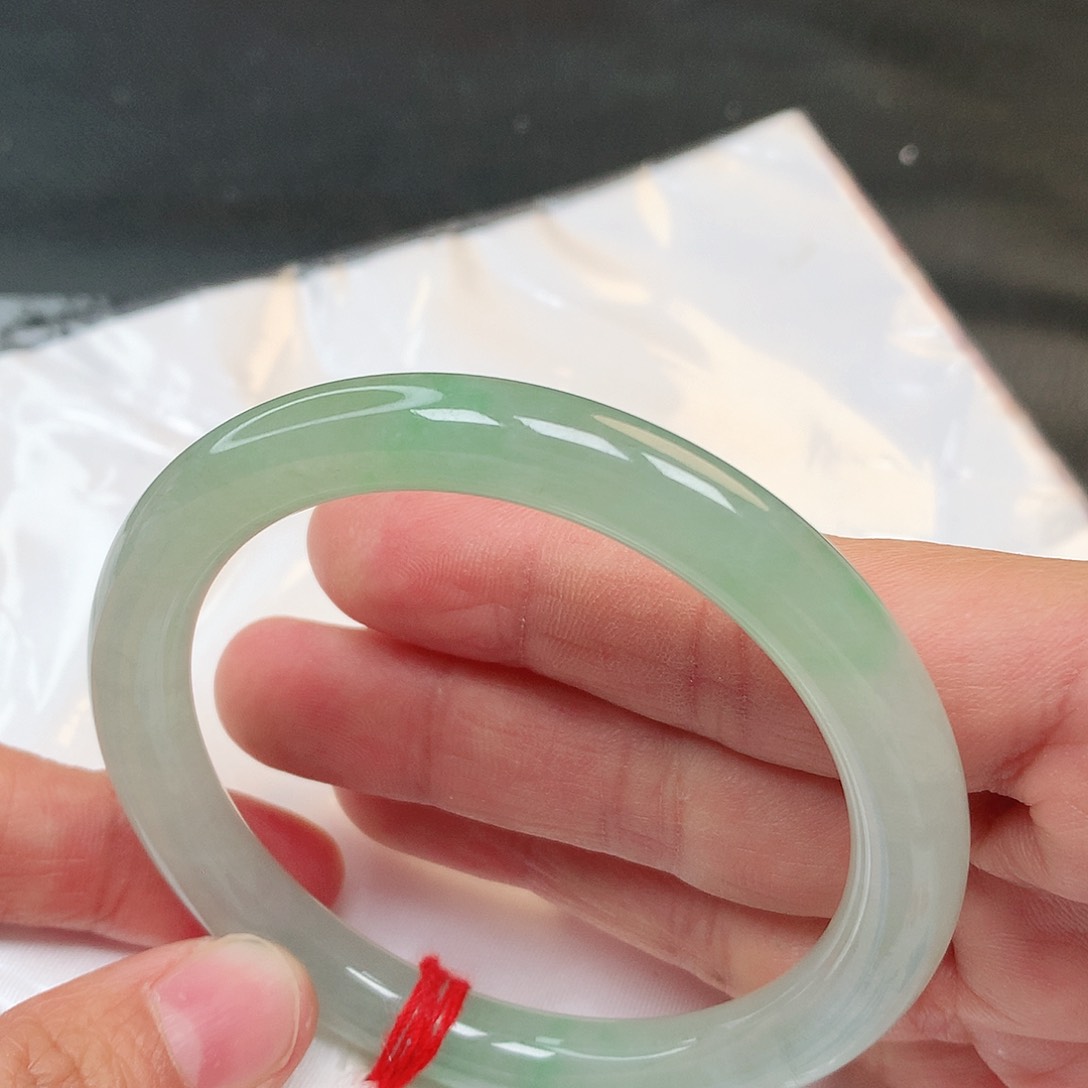 翡翠手镯未镶嵌61号