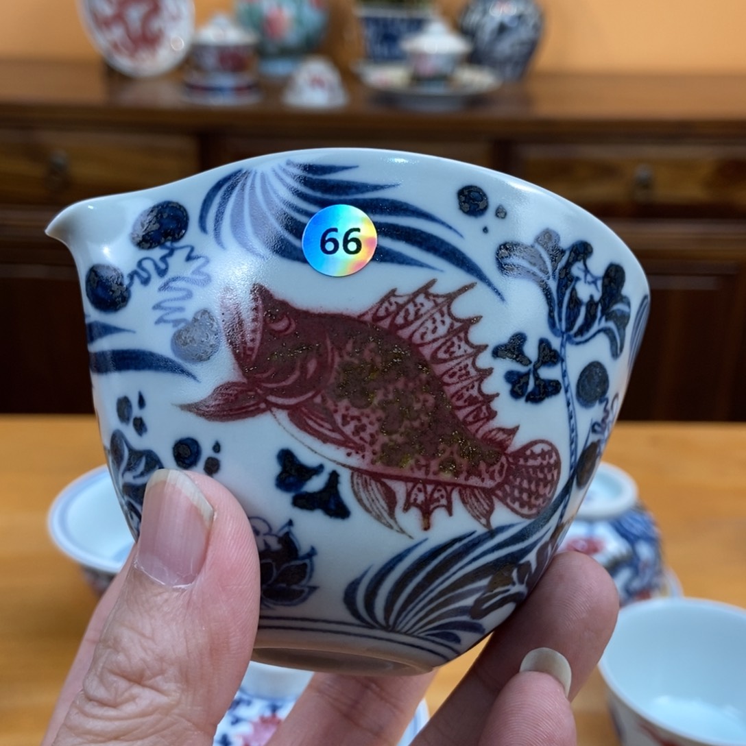 手绘茶具现代制品