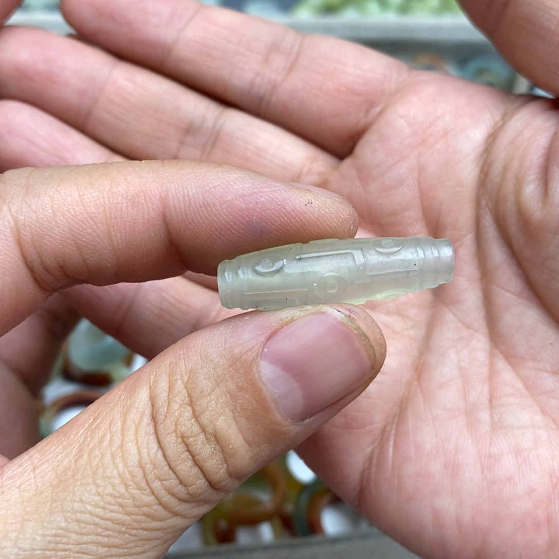 岫玉纯天然岫玉挂件戒指微瑕福利未镶嵌