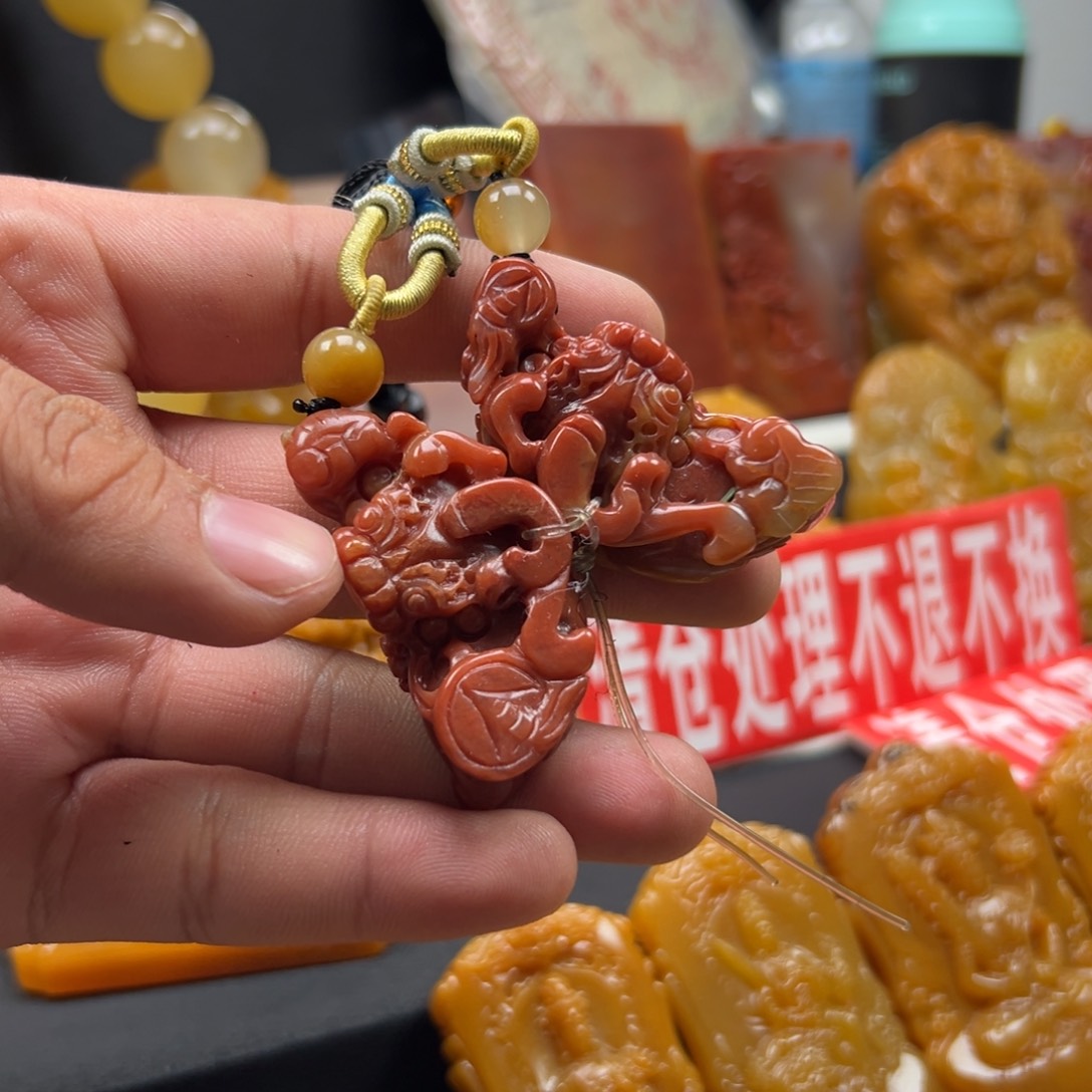 石英质玉（黄龙玉）未镶嵌hly