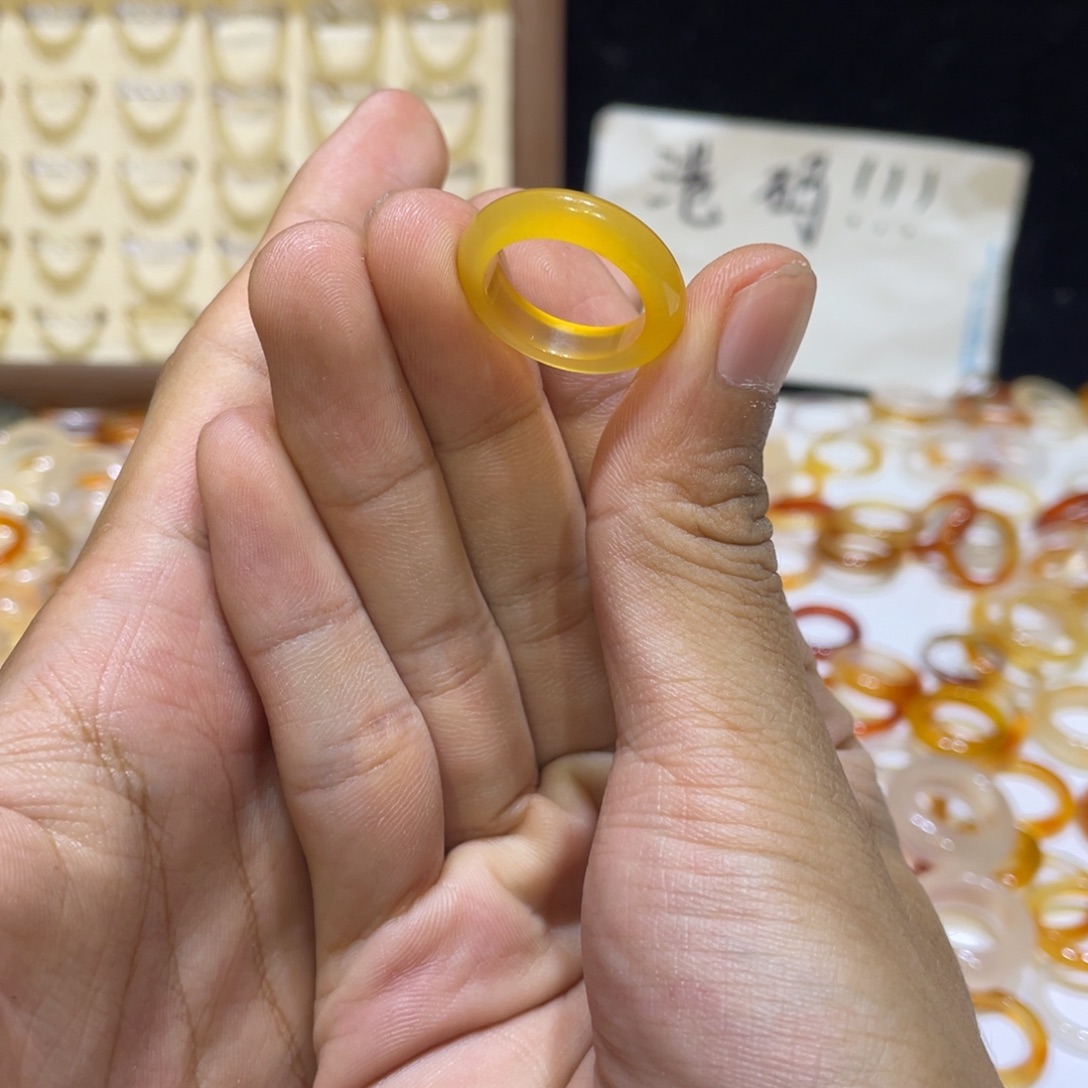 玛瑙/玉髓未镶嵌戒指93号港13 默认瑕疵