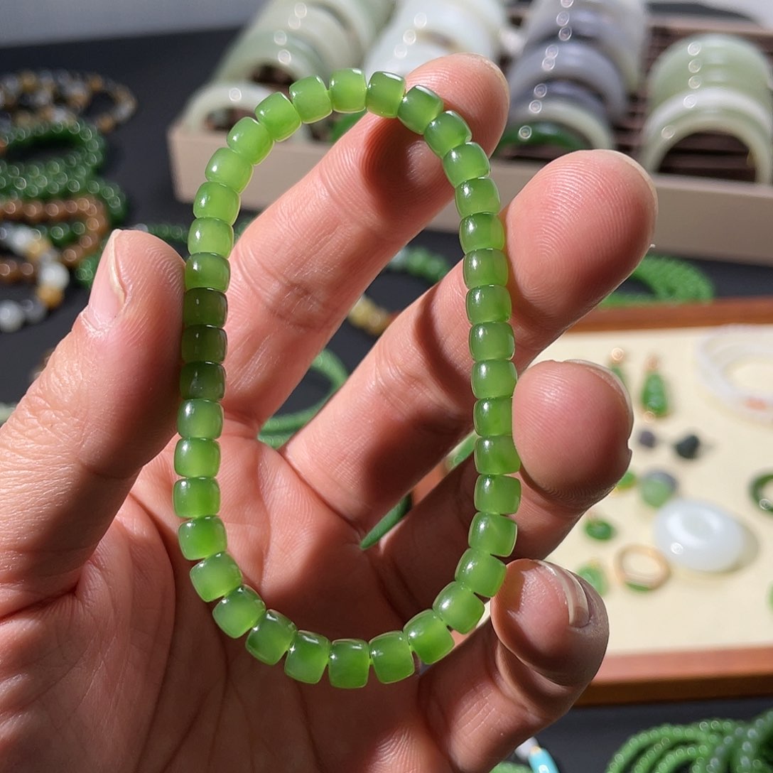 和田玉手链未镶嵌