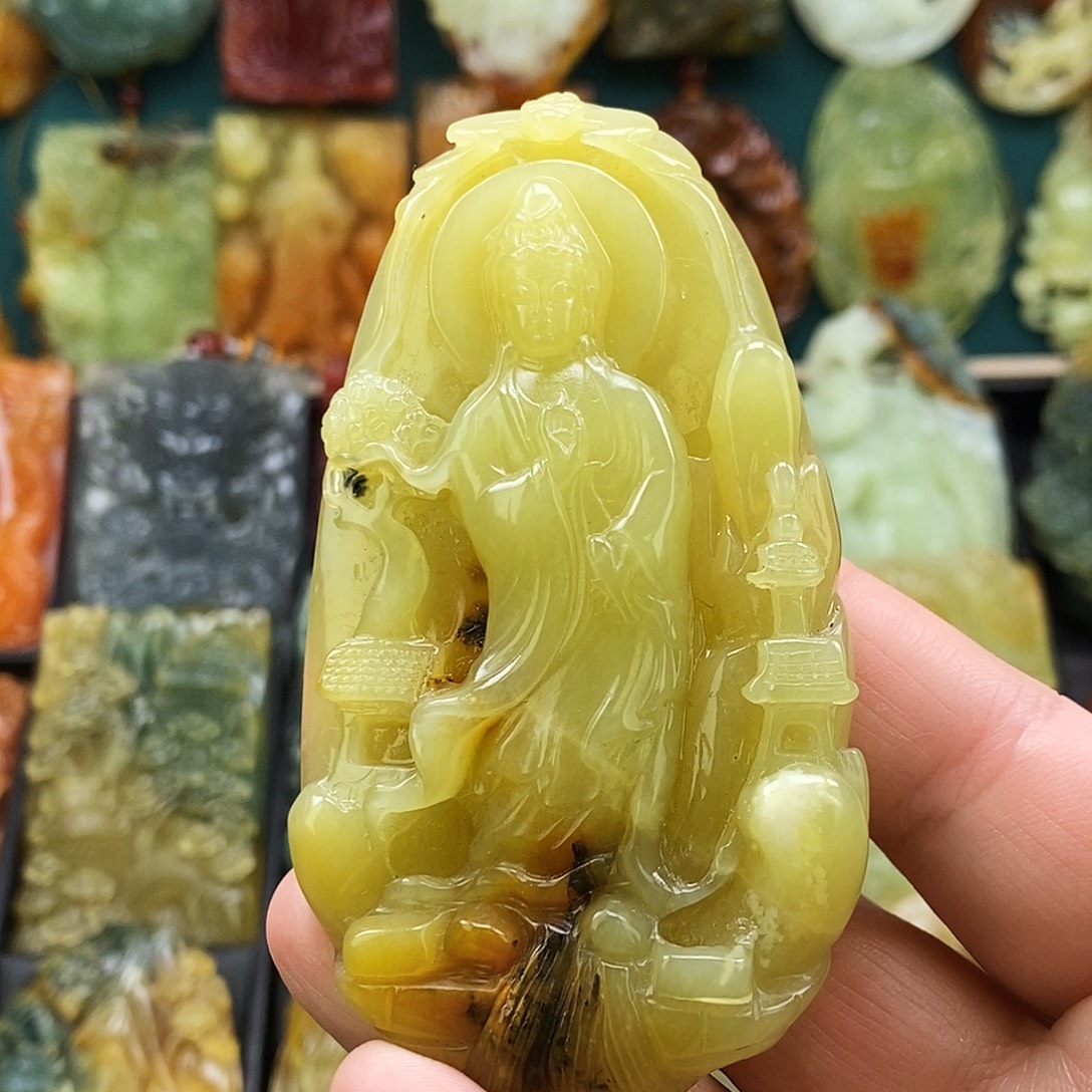 蛇纹石玉未镶嵌颈饰