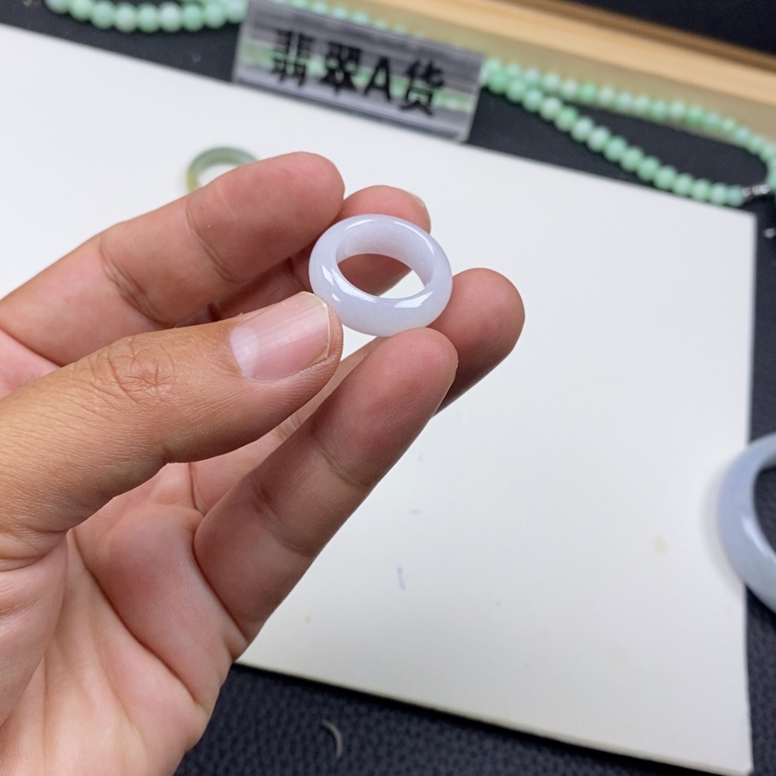 翡翠未镶嵌手镯15.5