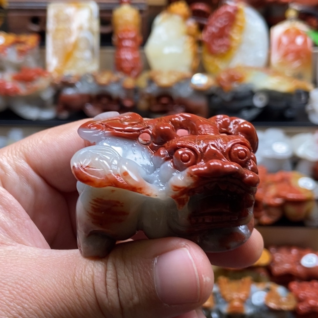 石英质玉（黄龙玉）手把件未镶嵌