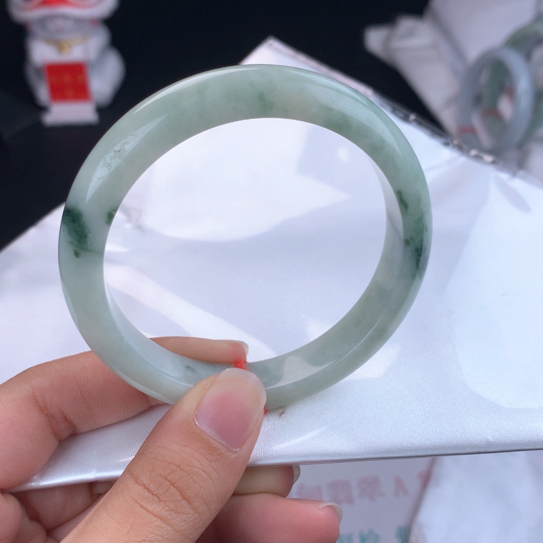 翡翠手镯未镶嵌噜*55.8