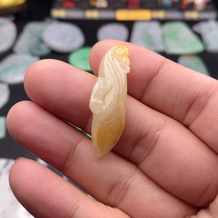 翡翠吊坠(不含链)未镶嵌