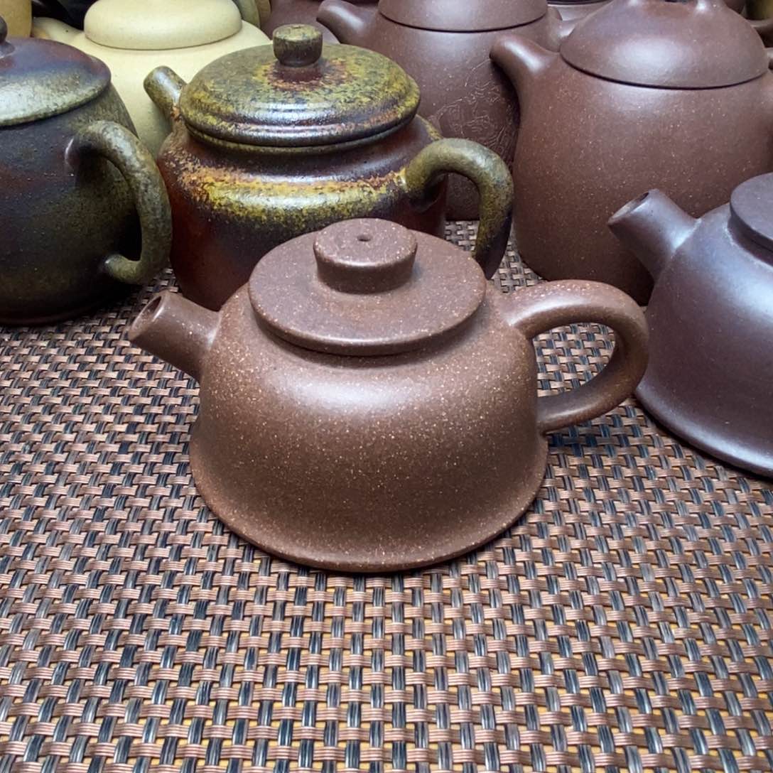 段泥茶壶《***》微瑕巨轮