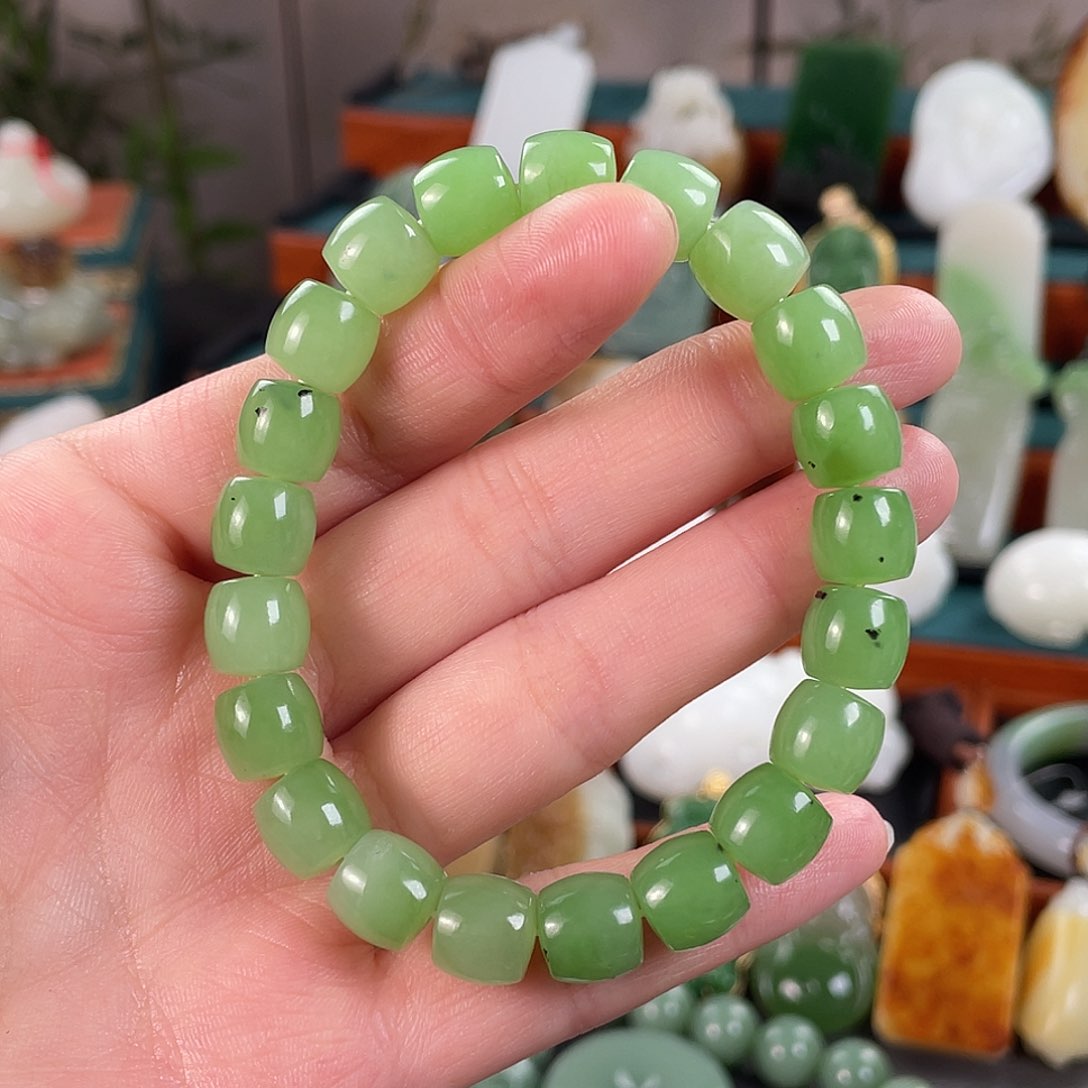 未镶嵌手链和田玉俄罗斯碧玉苹果绿10mm