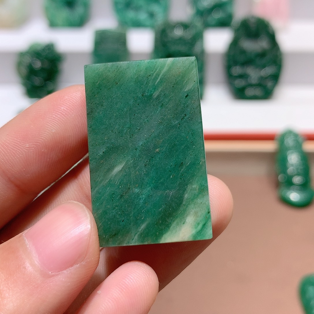 独山玉挂件未镶嵌