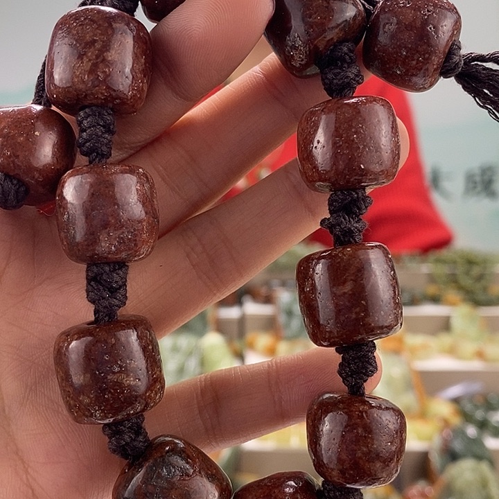 岫岩河磨玉（透闪石质玉）手链未镶嵌多样性随机发一串