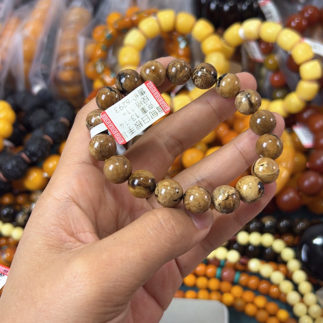 琥珀珠宝奇石未镶嵌898