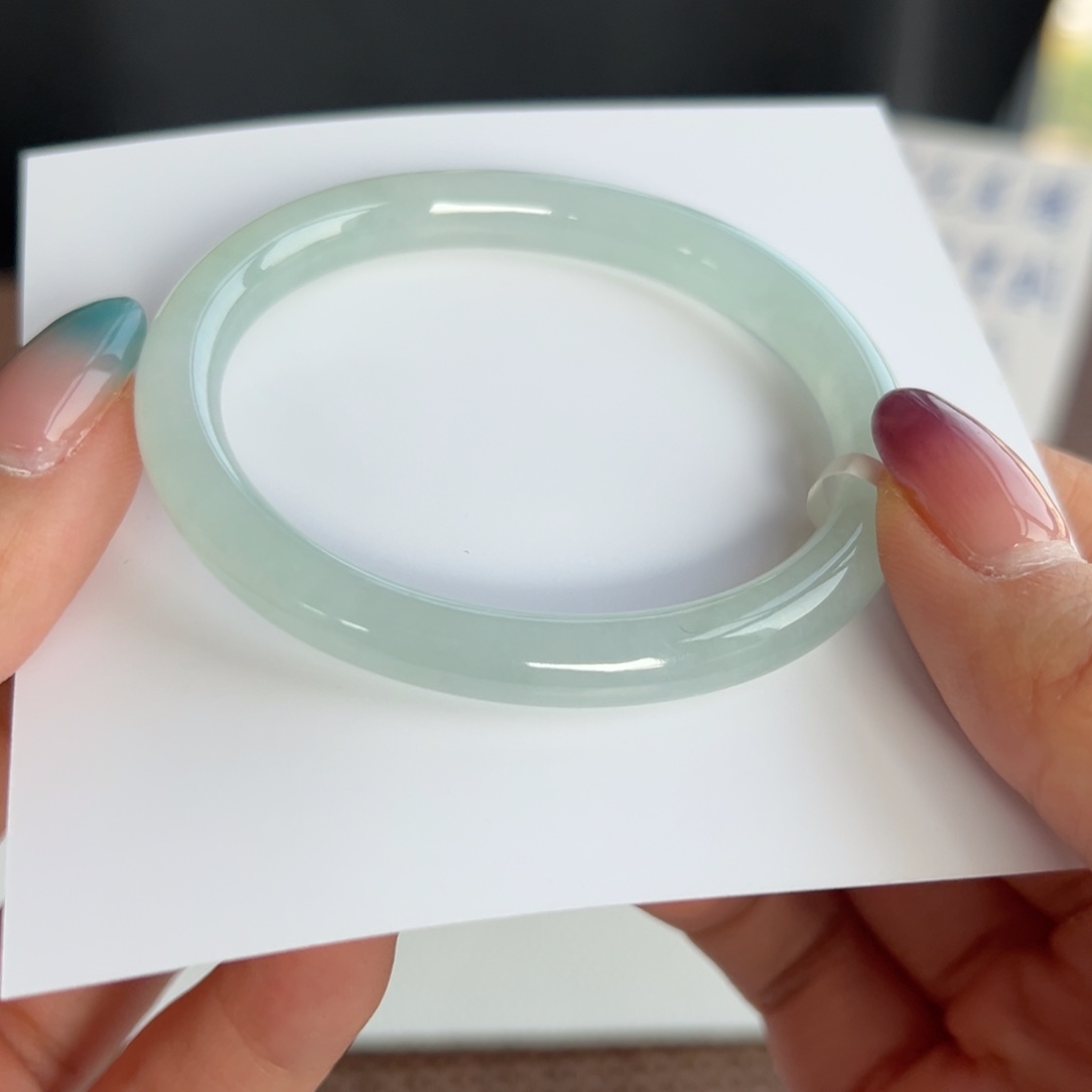 翡翠未镶嵌手镯24号 52.4贵妃