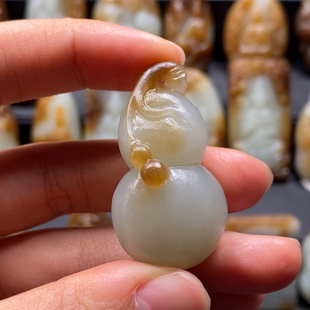 和田玉吊坠(不含链)未镶嵌“****豹