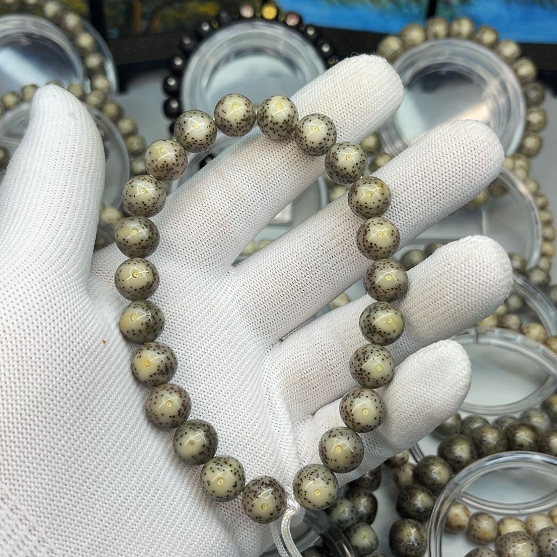 手串星月菩提海南星月菩提石玉料10圆龙蛋手持