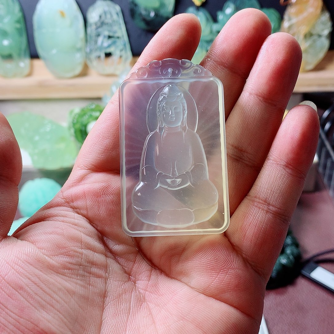 未镶嵌蛇纹石玉挂件