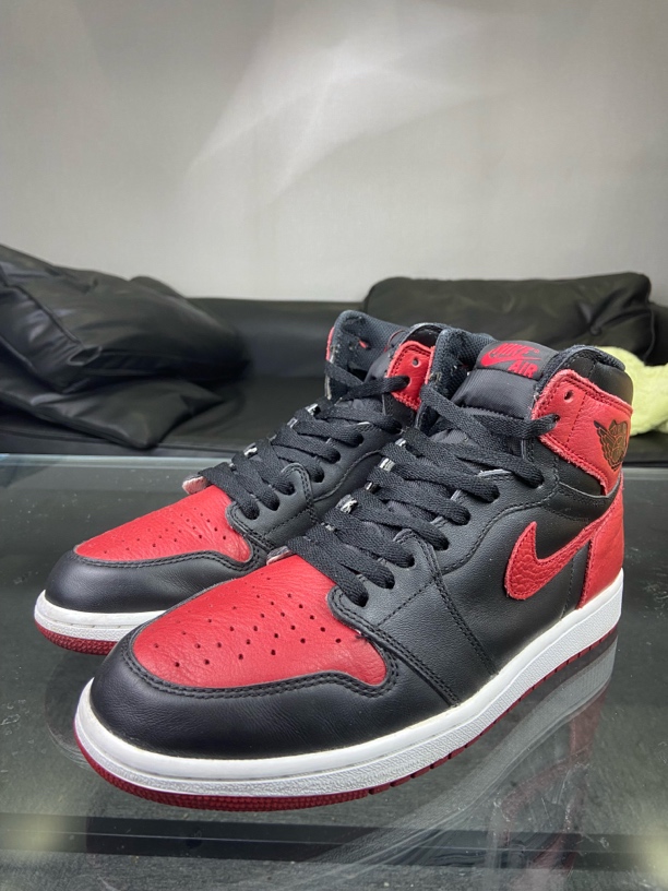 95新 NIKE/耐克 Nike休闲鞋aj1黑红禁穿43码配盒97新