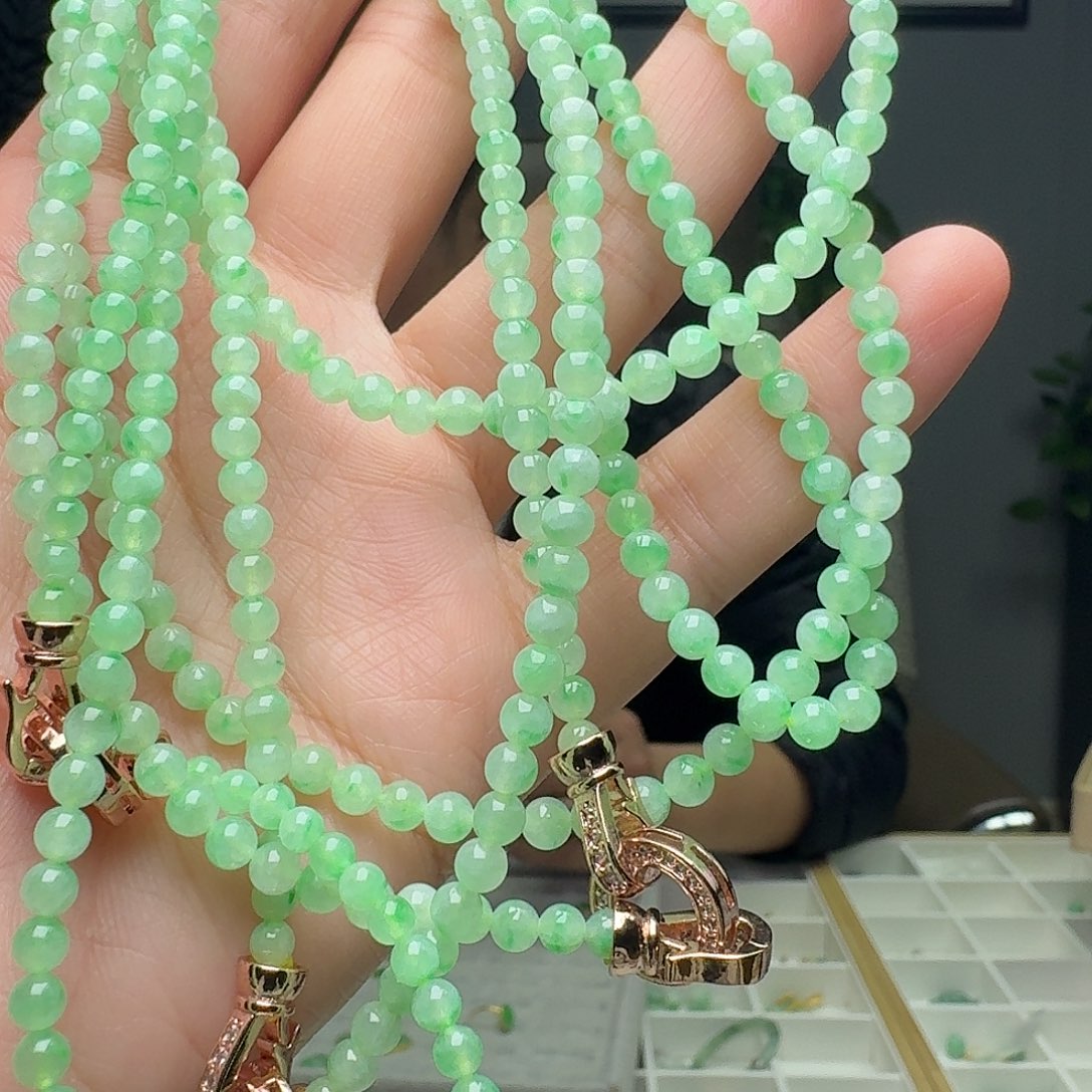 翡翠未镶嵌项链多样性发货其一