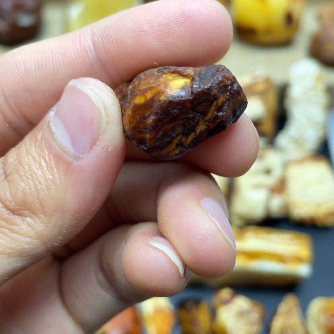 定制琥珀未镶嵌定制